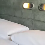إيبيس بادجت مانشن ميودن باريس كويست ميدو