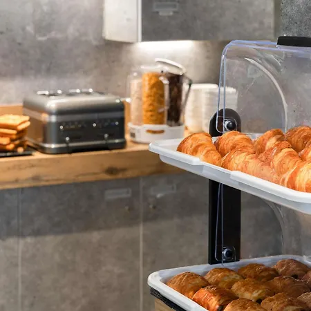 Hotel Ibis Budget 2*