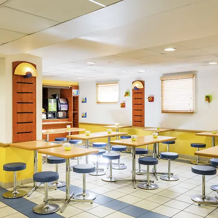 Ibis Budget Paris Ouest ホテル 2*