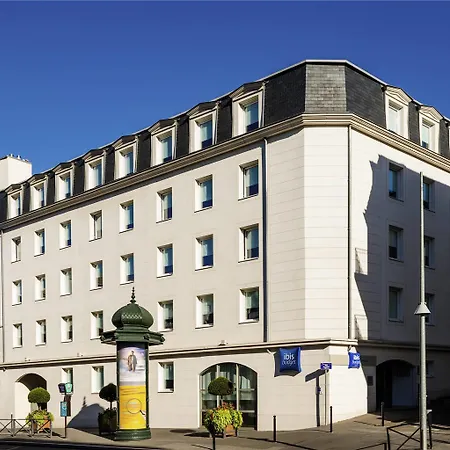 ホテル Ibis Budget Paris Ouest 2*