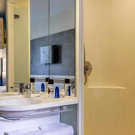 Ibis Budget Hotel 2*