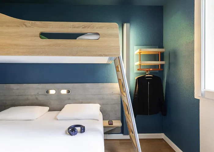 Ibis Budget Paris Ouest ホテル ムードン
