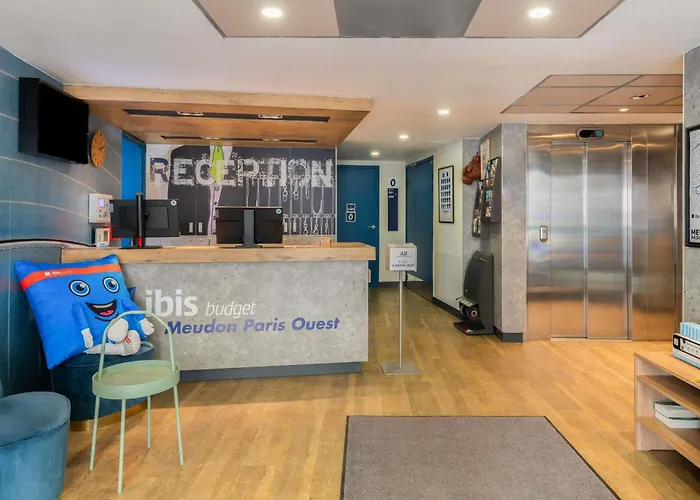 ホテル Ibis Budget Paris Ouest ムードン
