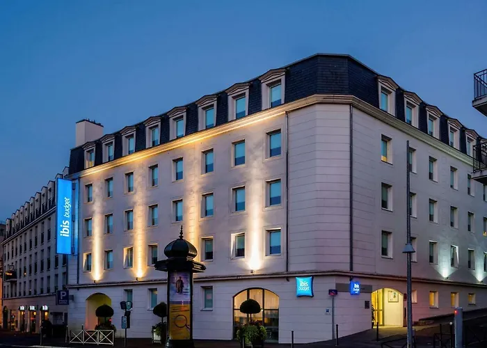 Ibis Budget Paris Ouest ホテル ムードン